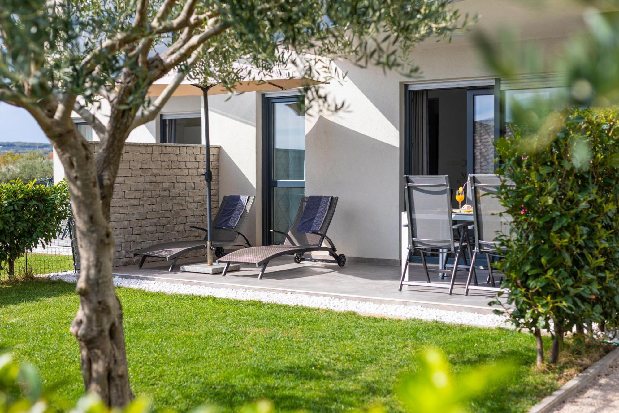 Apartment Elegance Krk Town Exterior photo