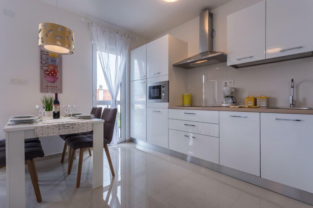 Apartment Elegance Krk Town Exterior photo